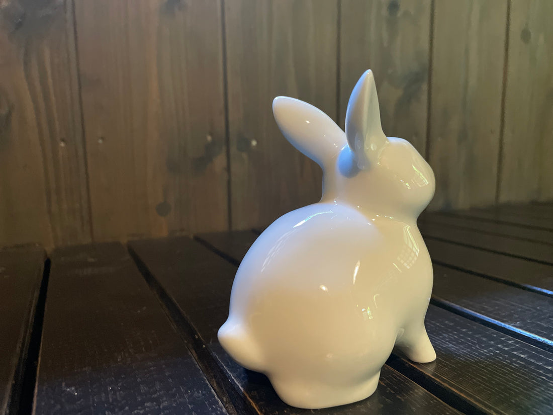 How the Molding of the Arita ware Rabbit Ornament is made Vol.1