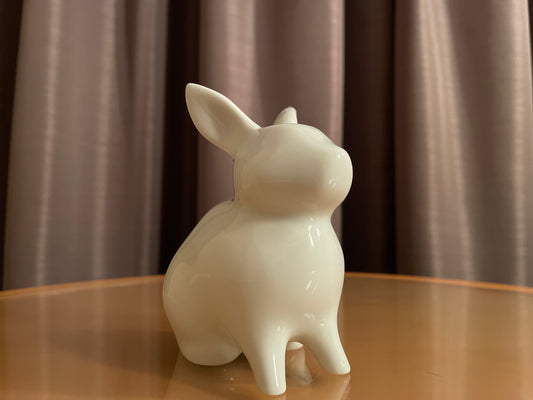 How the Material of the Arita ware Rabbit Ornament is made