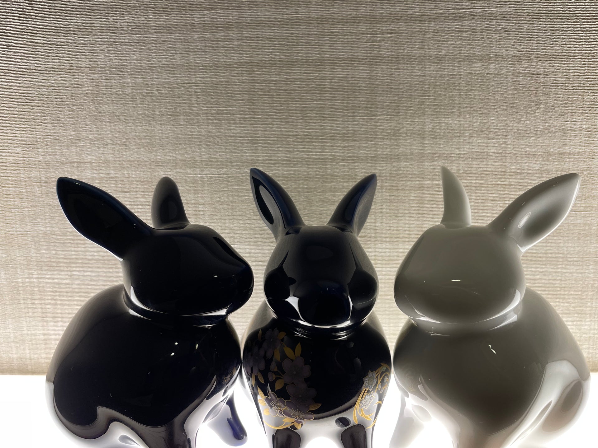 Load video: How Arita Ware Rabbit Ornament Is Made〜有田焼のウサギの置き物ができるまで〜
